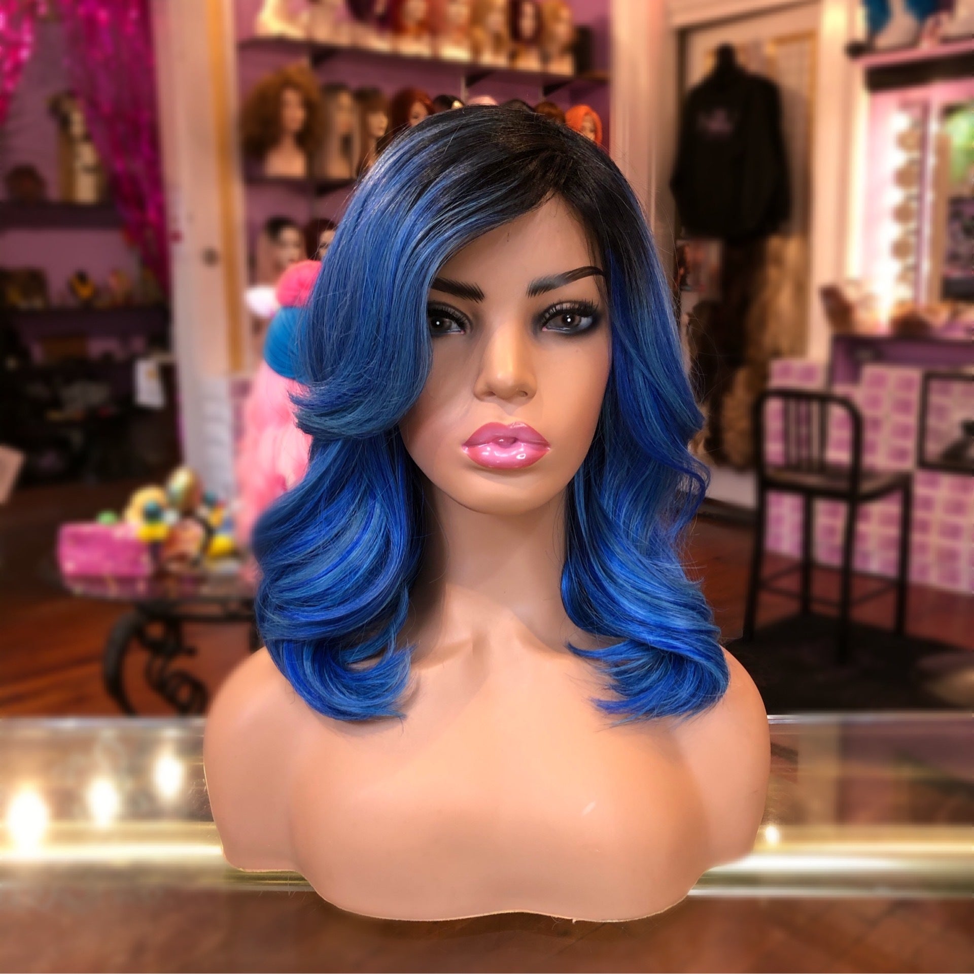 Hairdo Blue Waves Fifi s hairdo-blue-waves-fifi-s